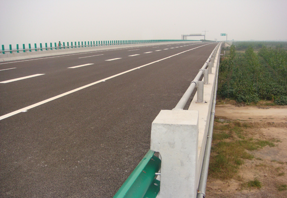 6、國家重點公路威烏線（S24）海陽-即墨段高速公路工程項目